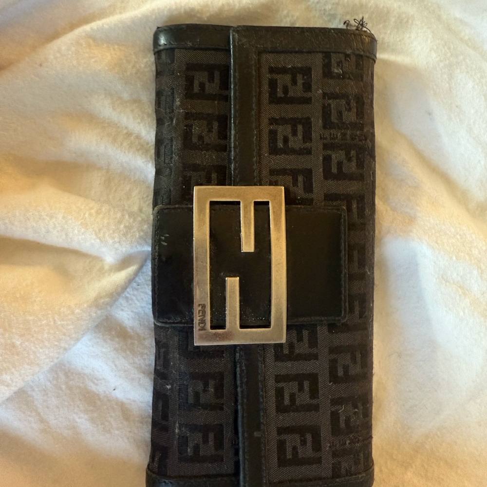 vintage Fendi black wallet with silver hardware